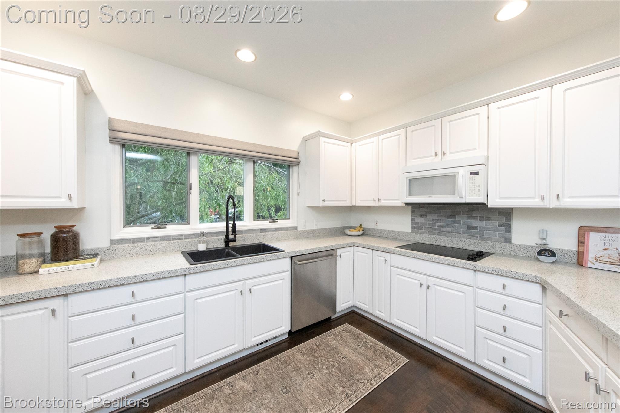 6825 CRANVILLE