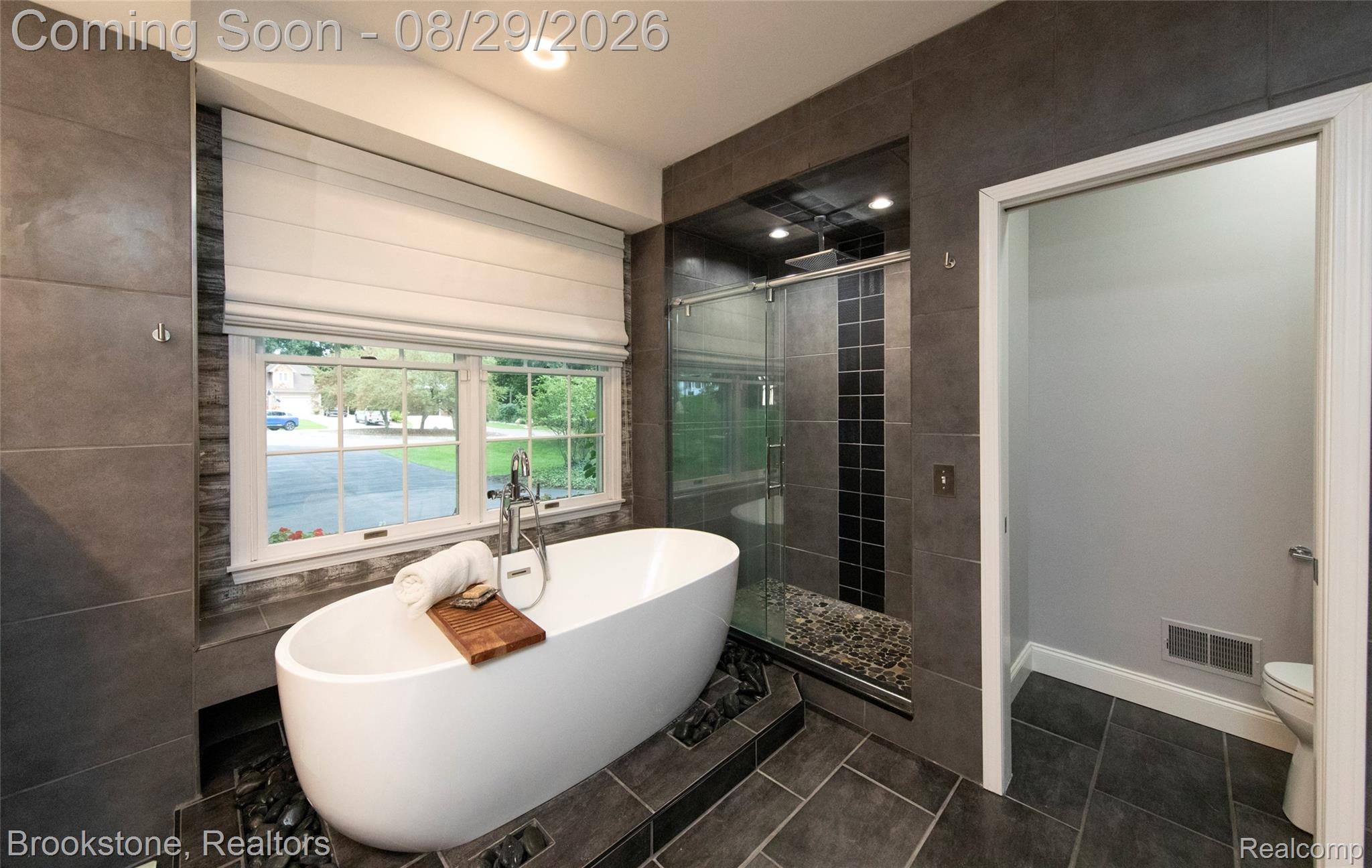 6825 CRANVILLE