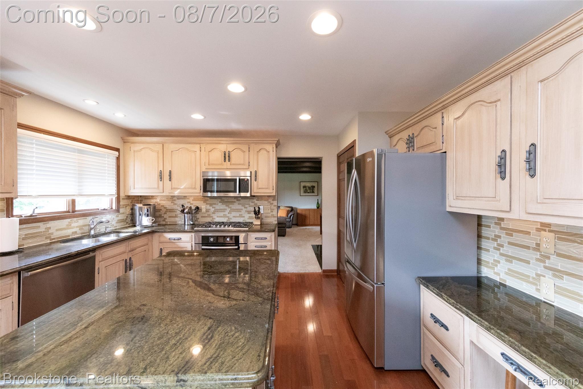 61195 MOUNT VERNON Road