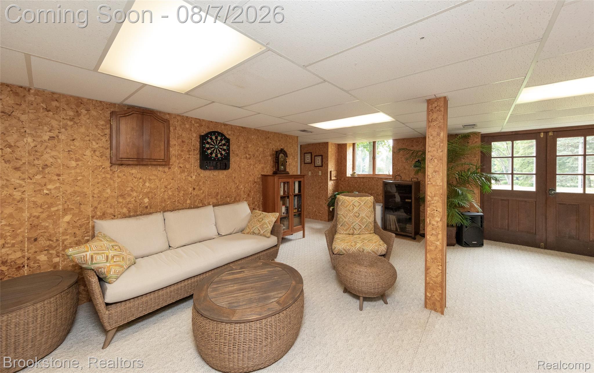 61195 MOUNT VERNON Road