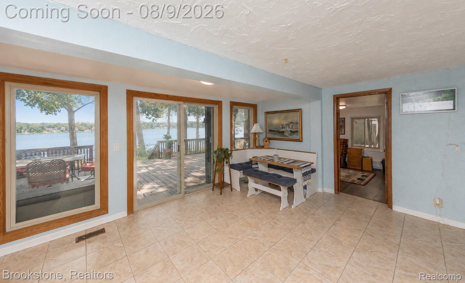 3235 McCORMICK Drive