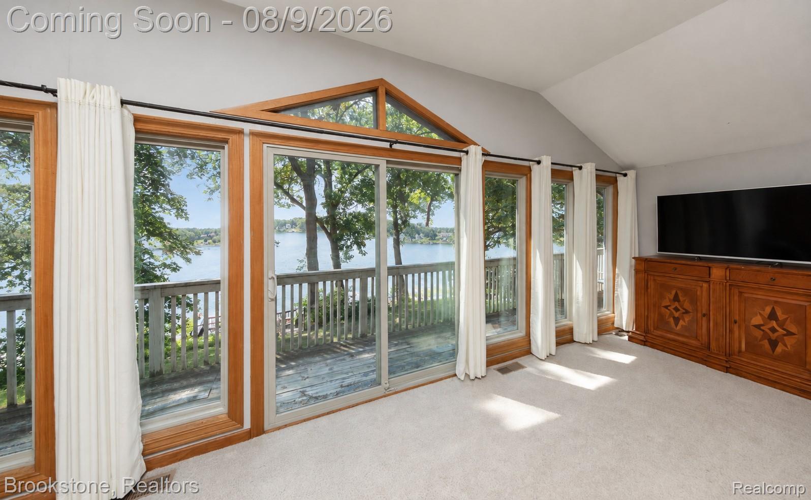 3235 McCORMICK Drive
