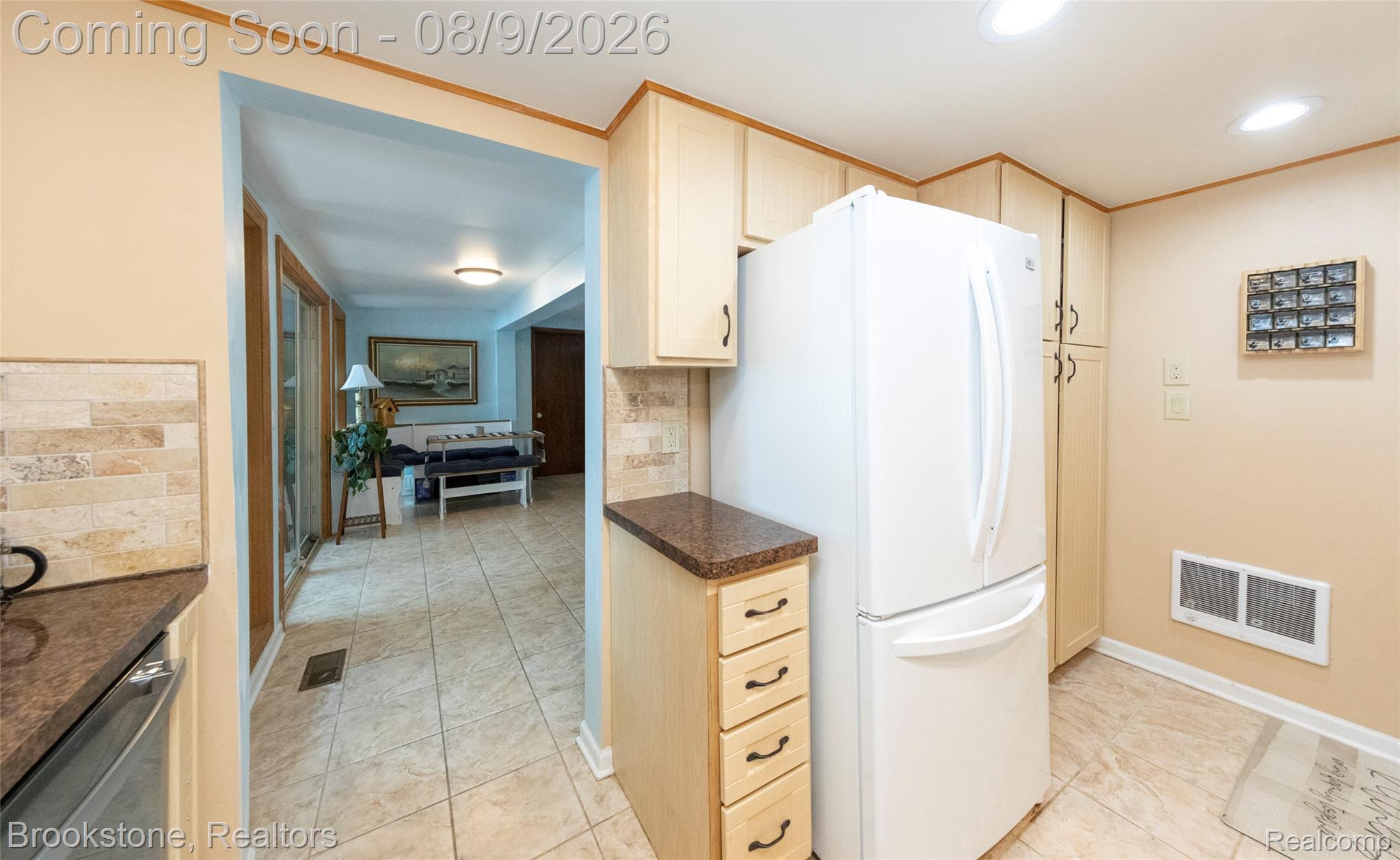 3235 McCORMICK Drive