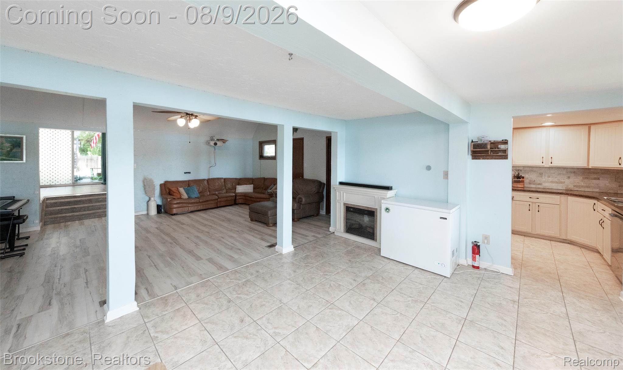 3235 McCORMICK Drive