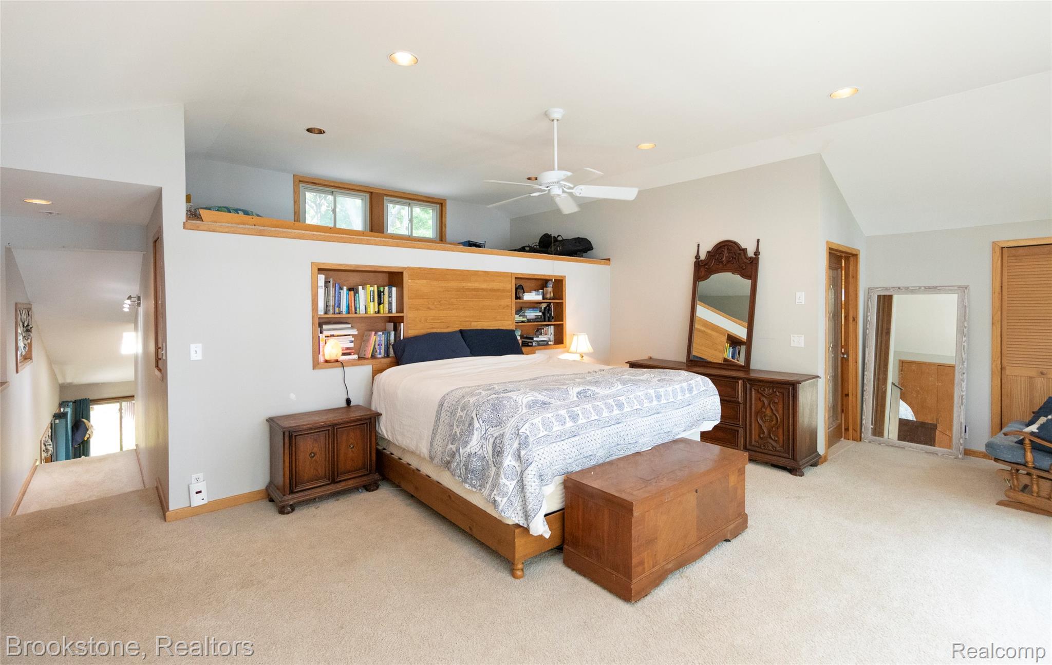 3235 McCORMICK Drive