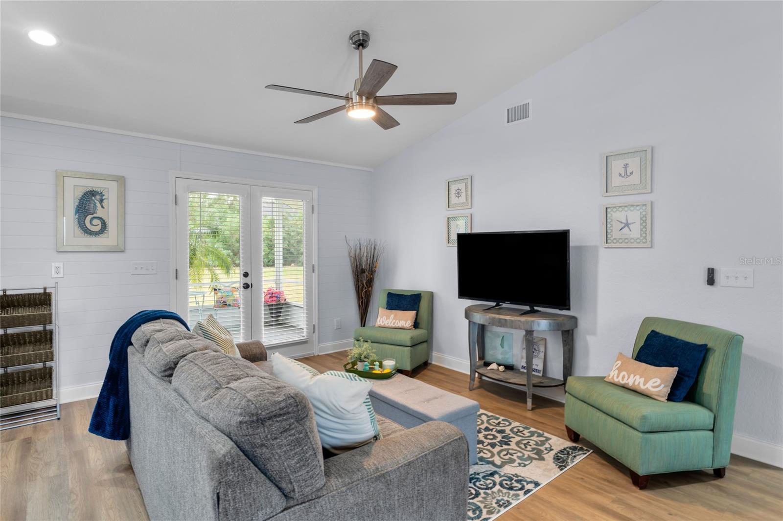 112 CUNNINGHAM DRIVE