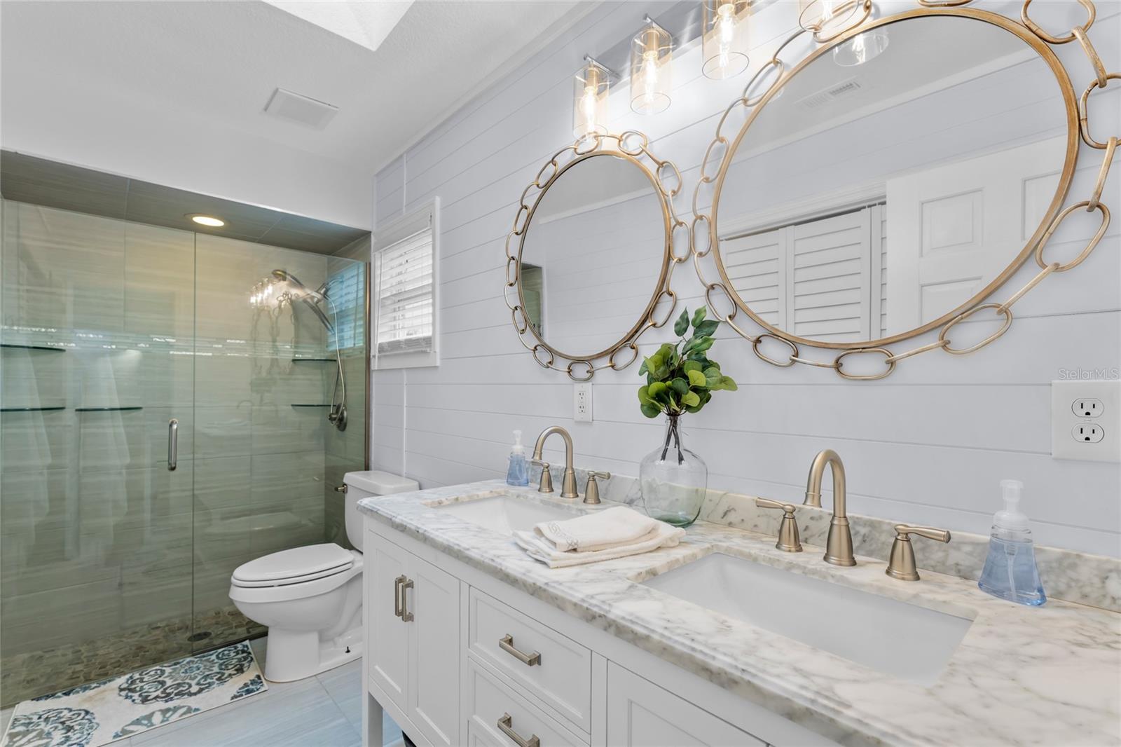 112 CUNNINGHAM DRIVE