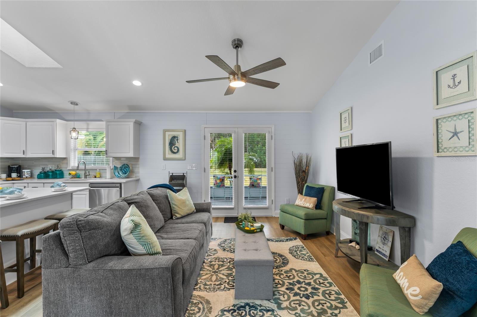 112 CUNNINGHAM DRIVE