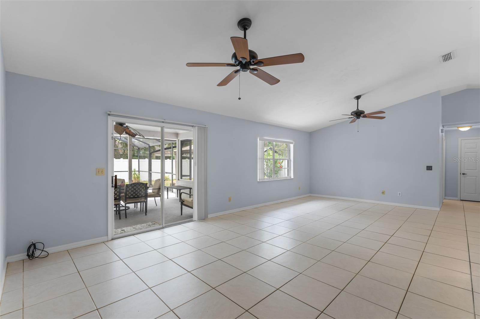 1328 NEEDLE PALM DR