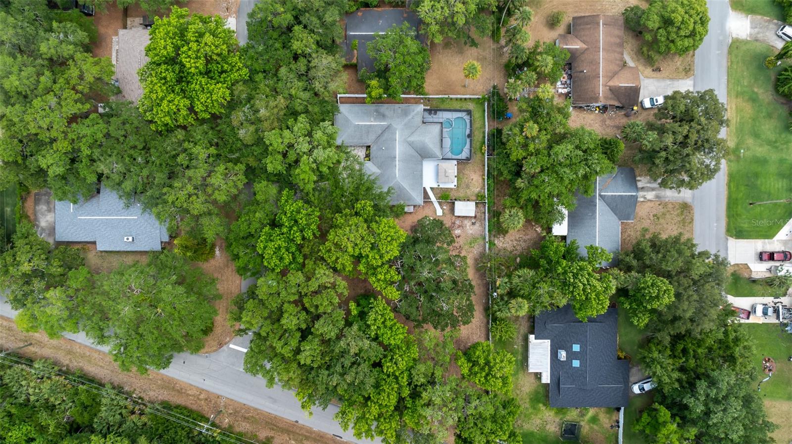 1328 NEEDLE PALM DR