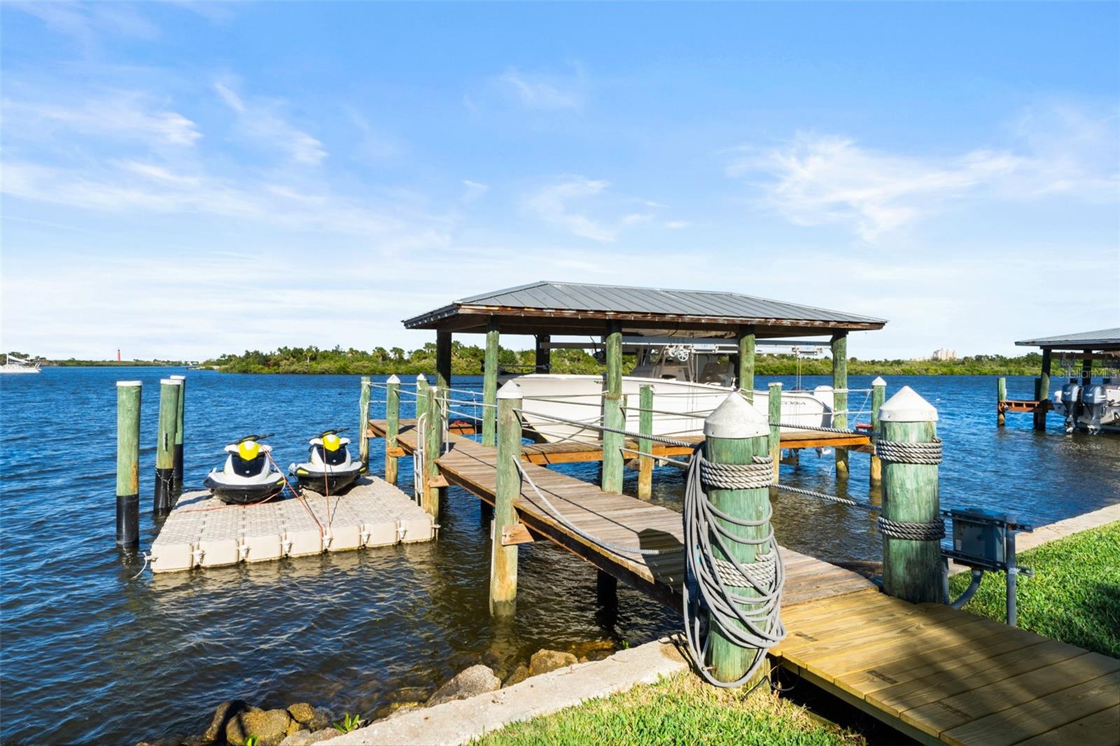 73 CUNNINGHAM DR