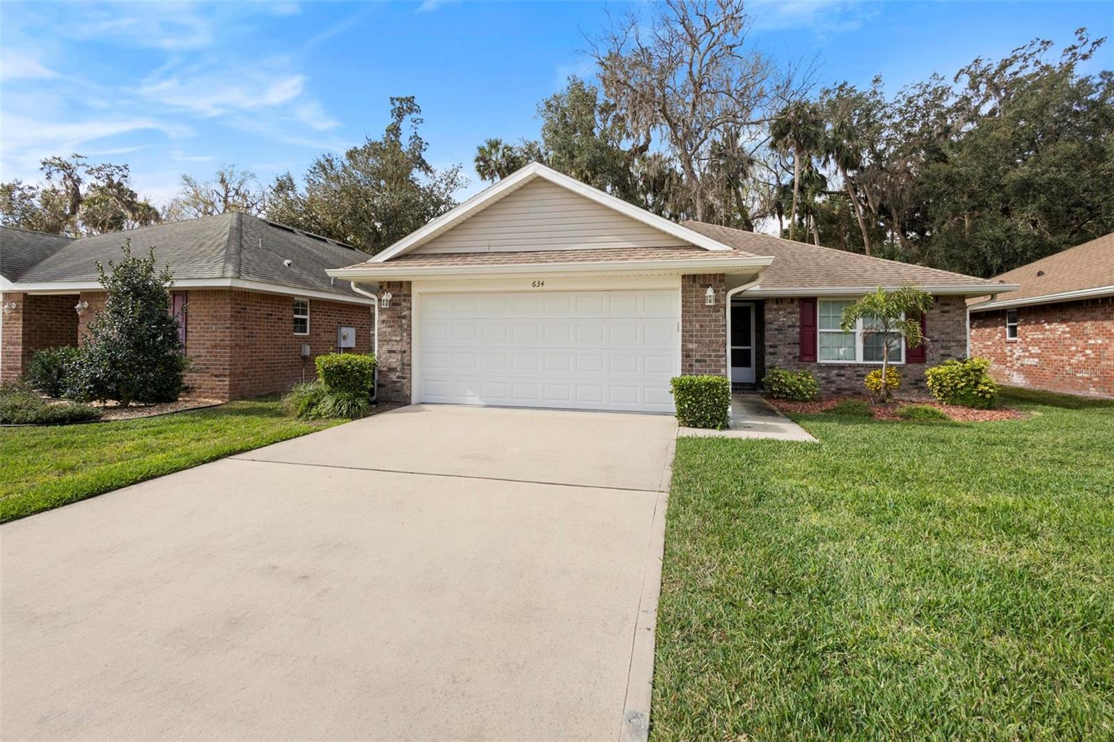634 CORAL TRACE BLVD