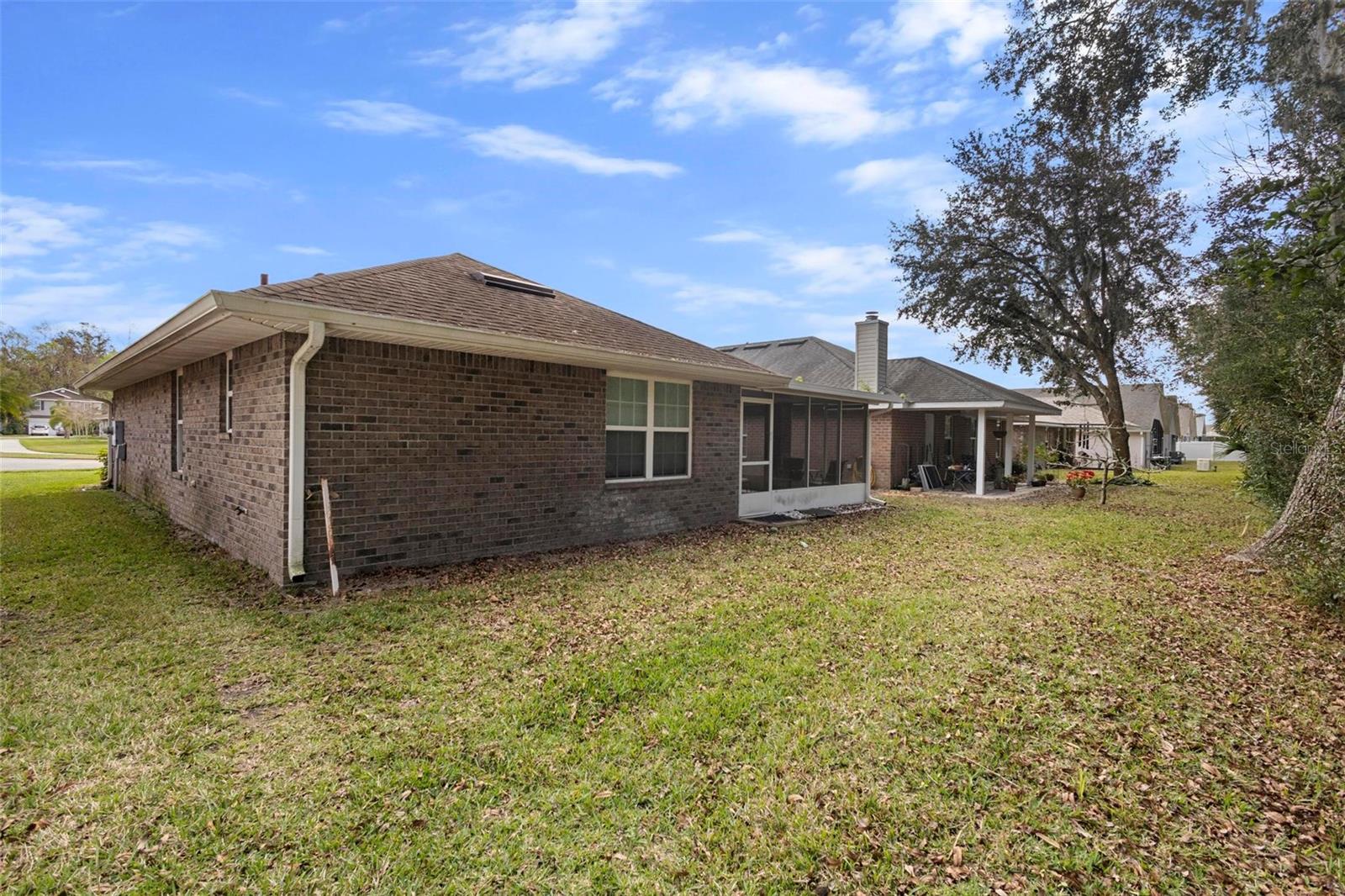 634 CORAL TRACE BLVD
