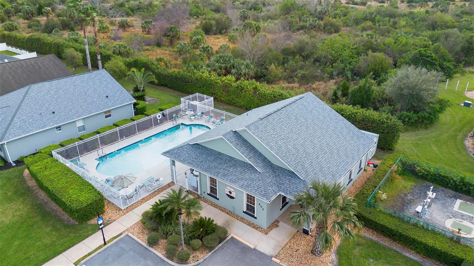 634 CORAL TRACE BLVD