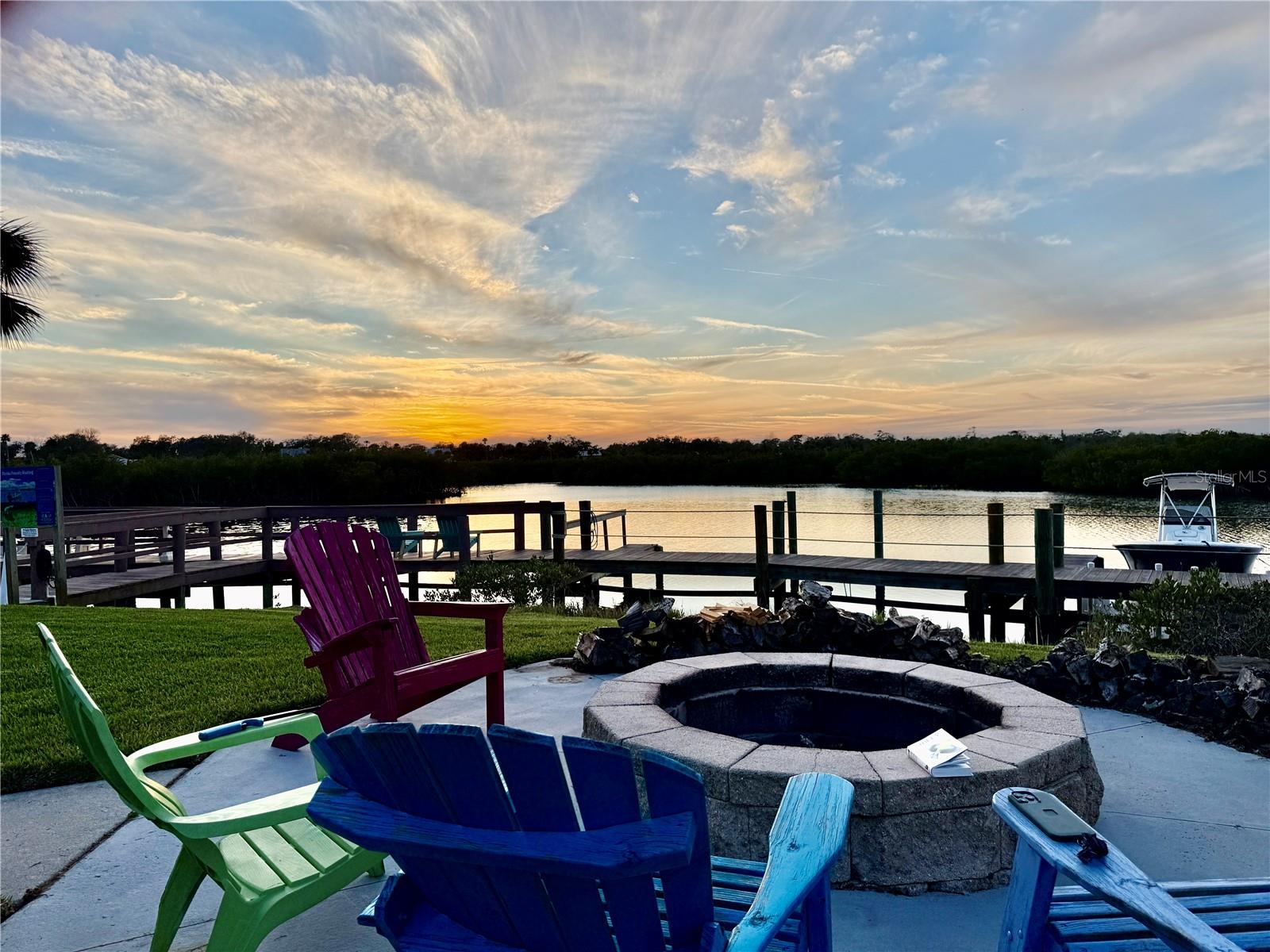 47 JACARANDA CAY CT #470