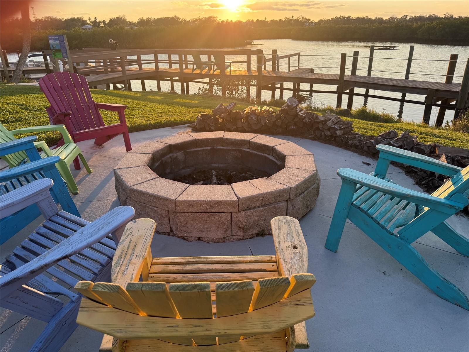 47 JACARANDA CAY CT #470