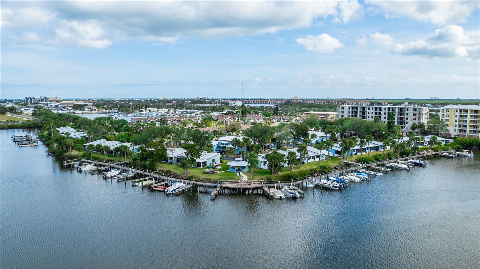 47 JACARANDA CAY CT #470