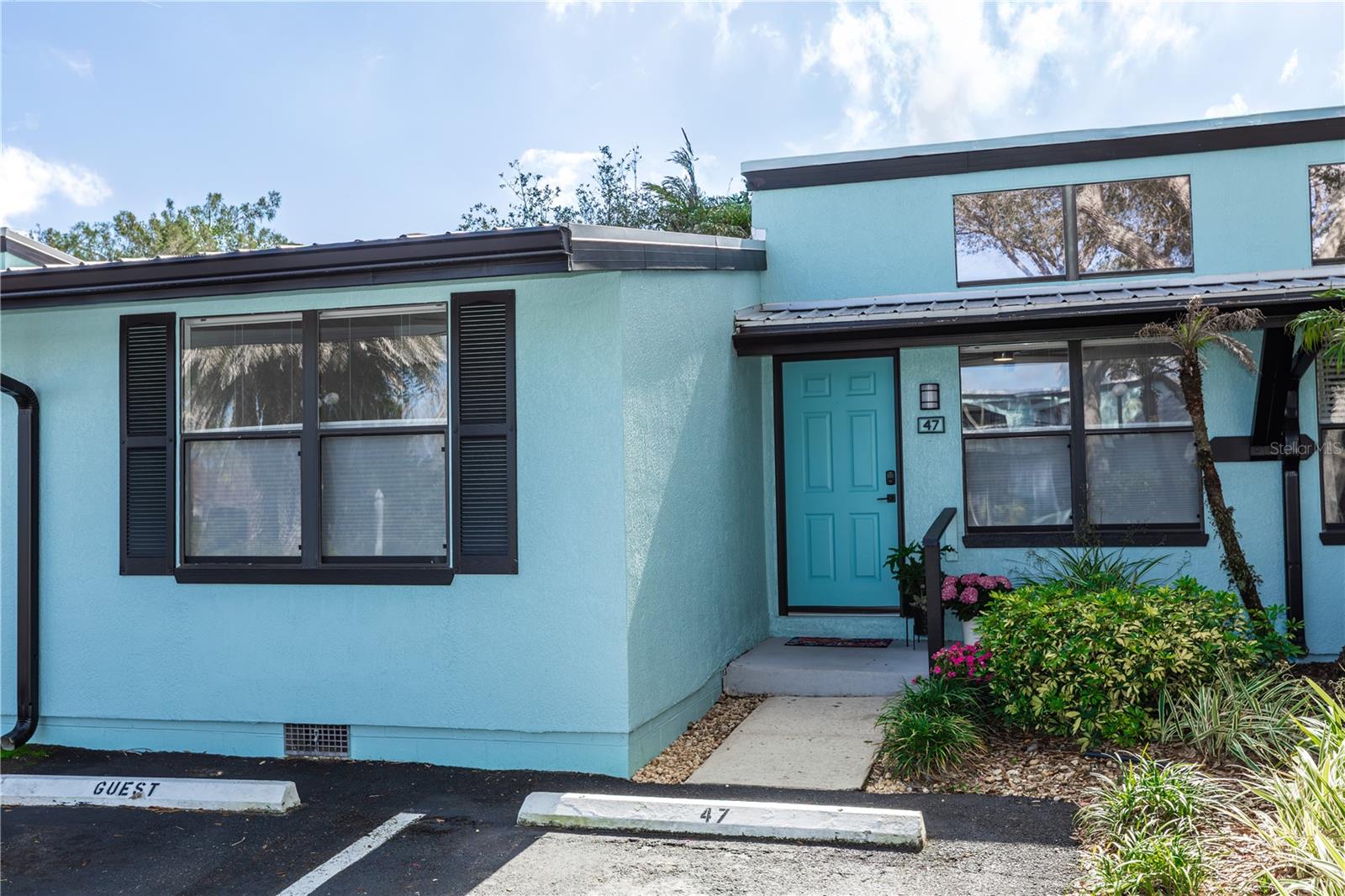 47 JACARANDA CAY CT #470