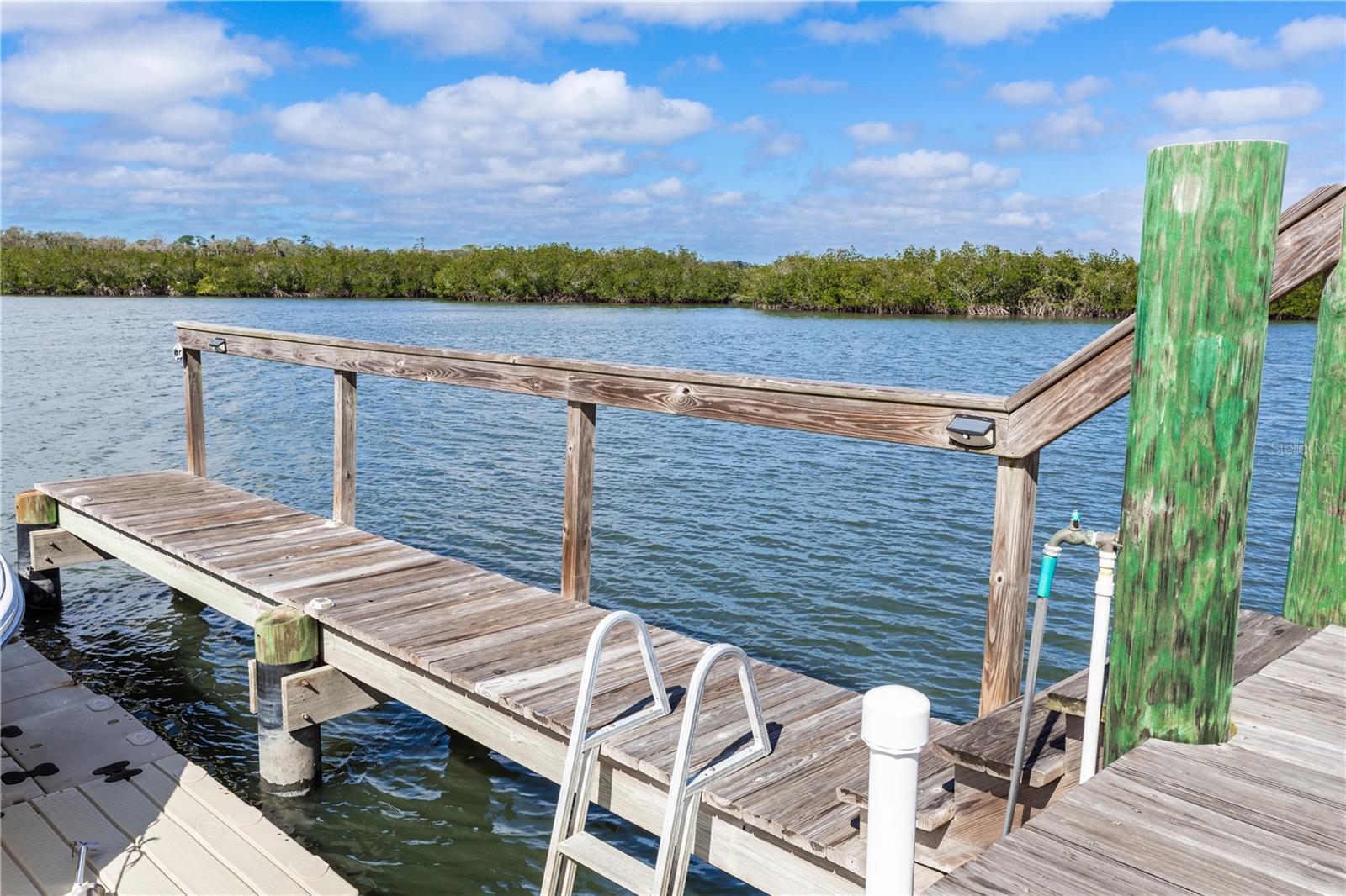 47 JACARANDA CAY CT #470