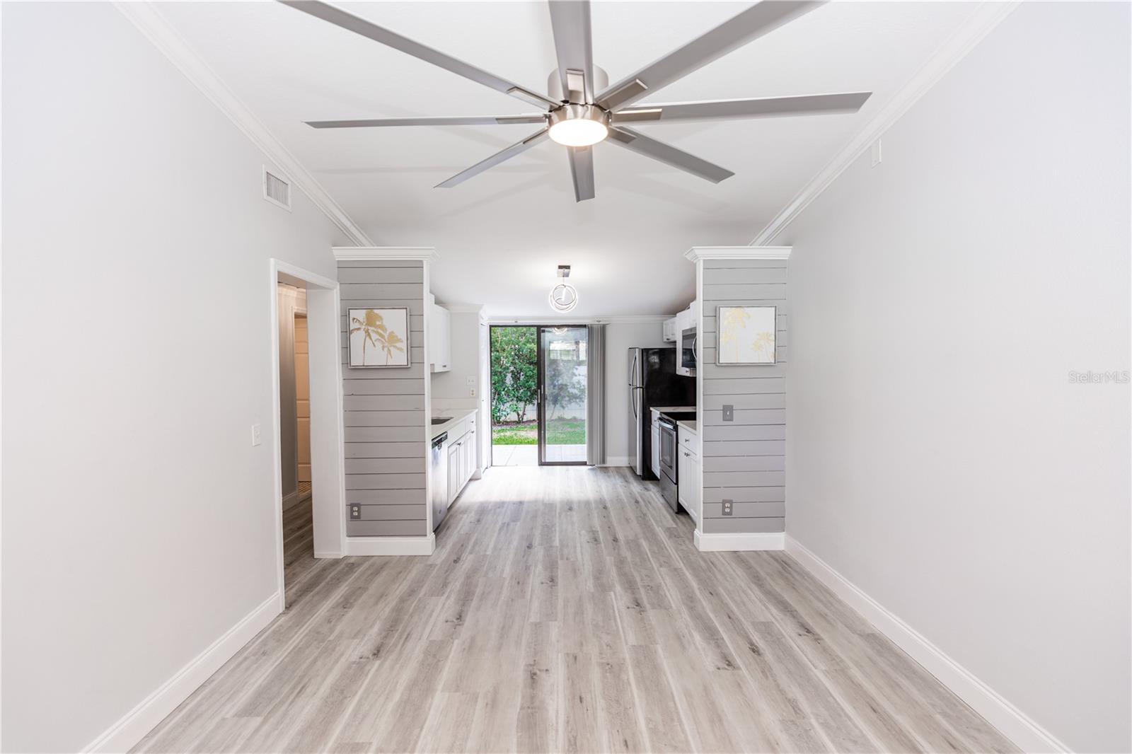 47 JACARANDA CAY CT #470