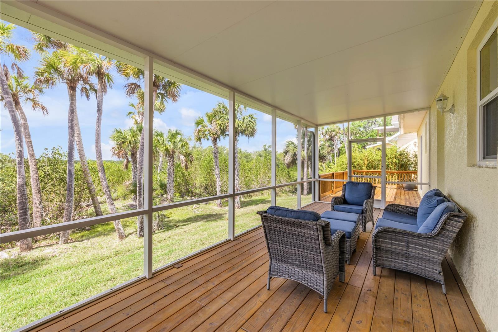1804 SAXON DR