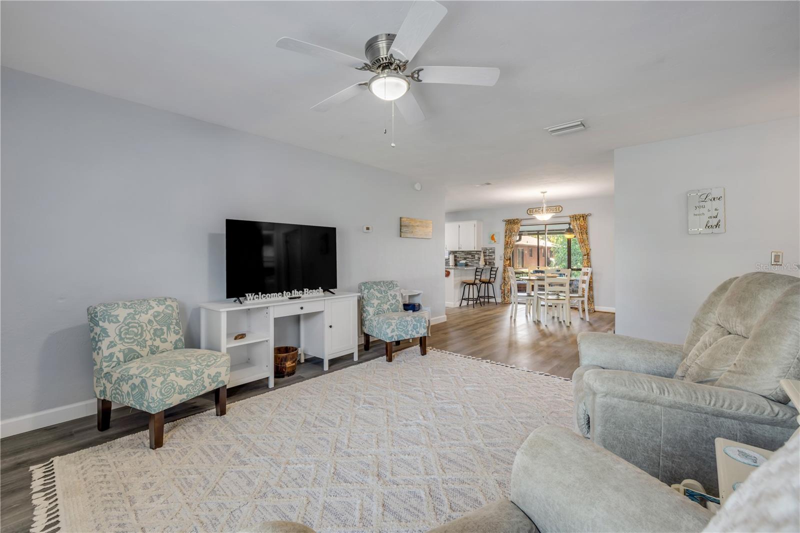 1808 ENTERPRISE AVE #1808A