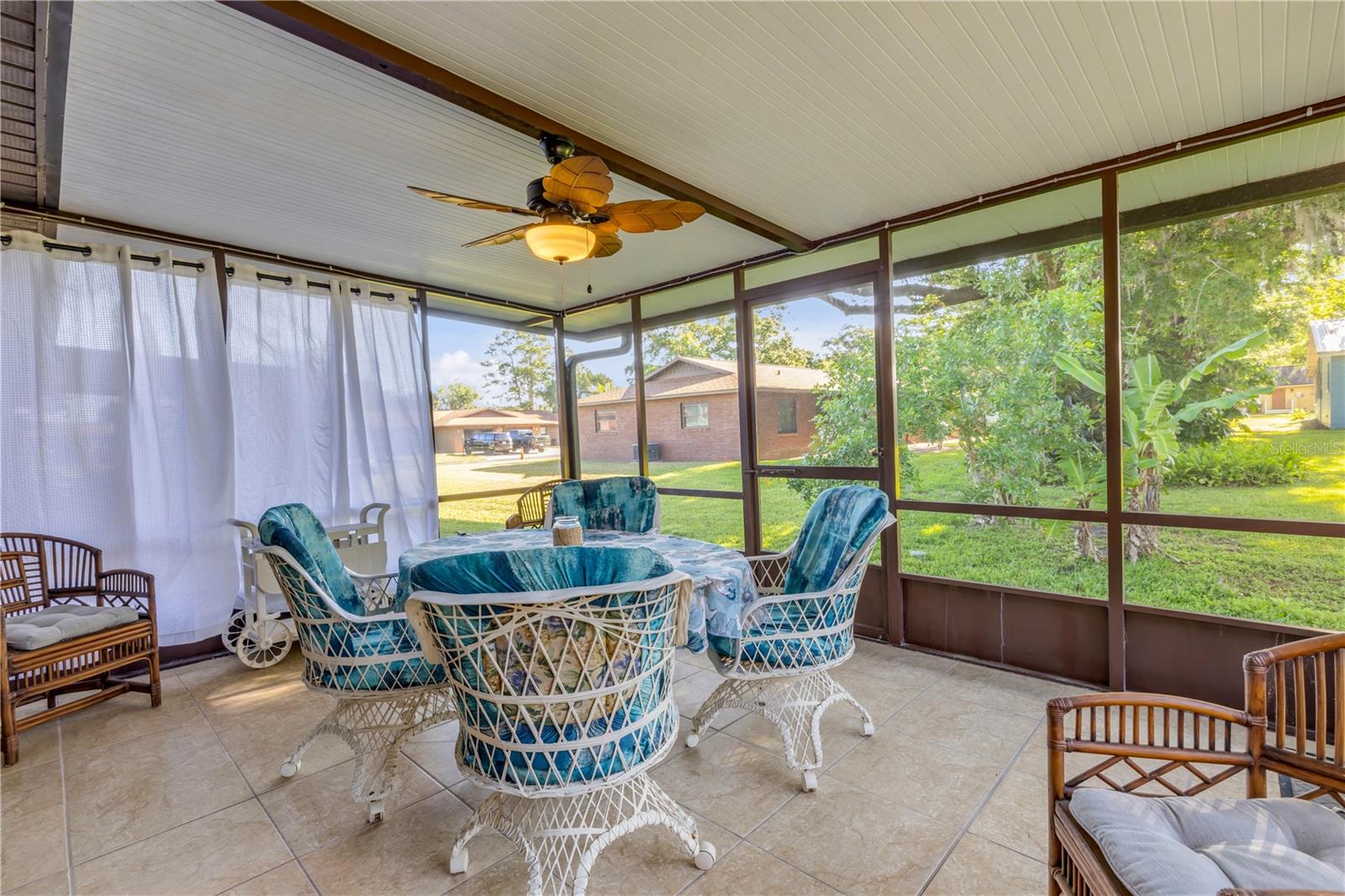 1808 ENTERPRISE AVE #1808A