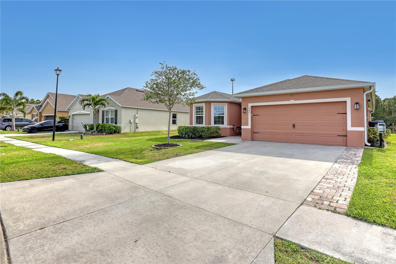 480 FOREST TRACE CIR