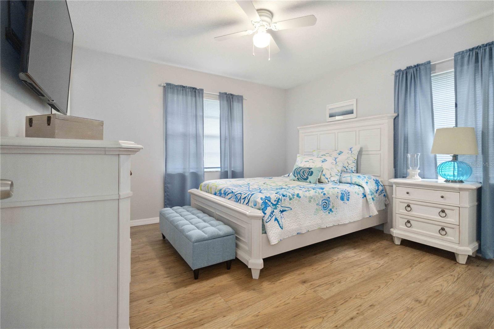 1920 TRAVELERS PALM DR