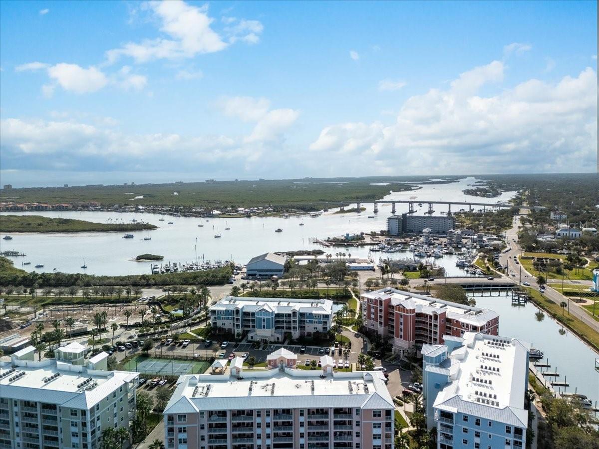 2 RIVERWALK DR #402