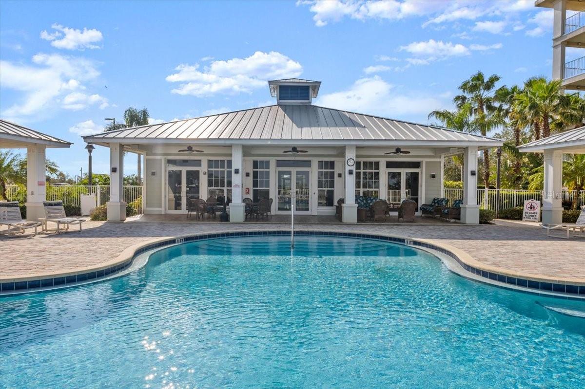 2 RIVERWALK DR #402