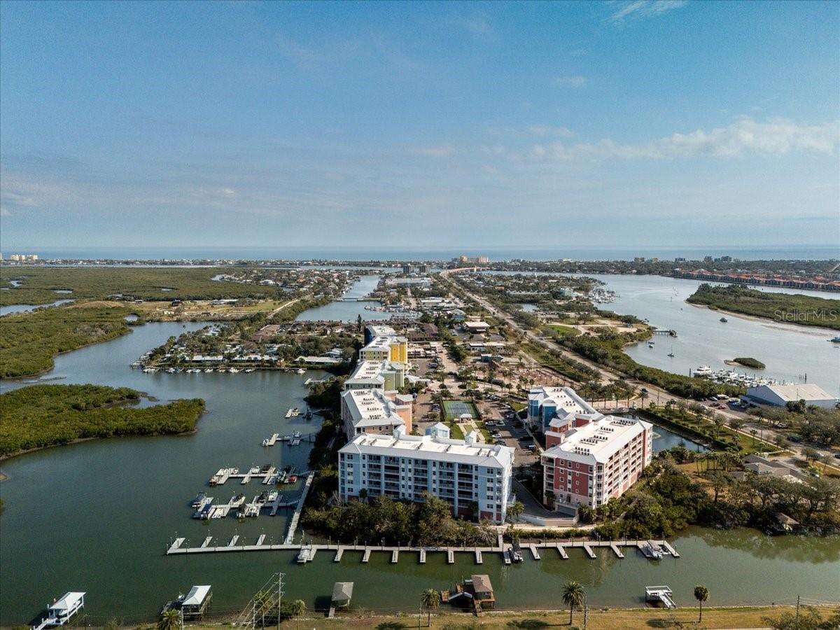 2 RIVERWALK DR #402
