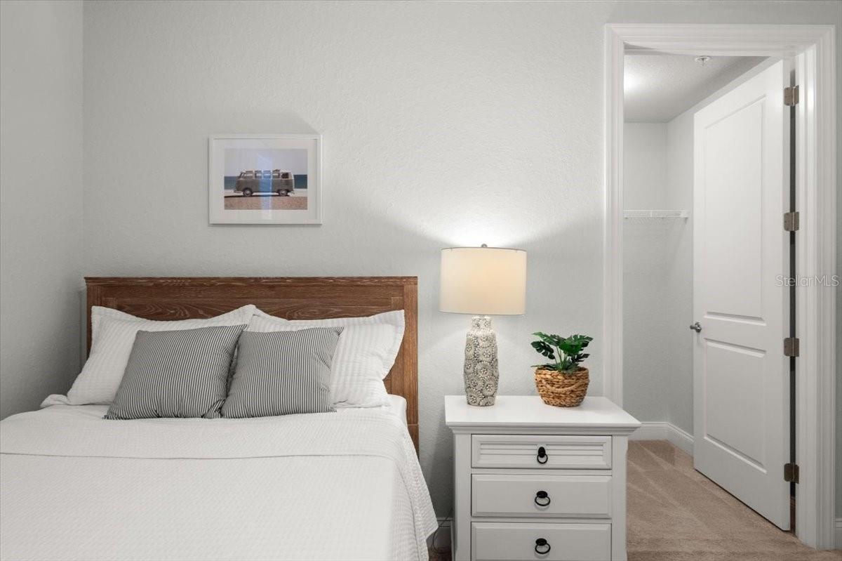 2 RIVERWALK DR #402