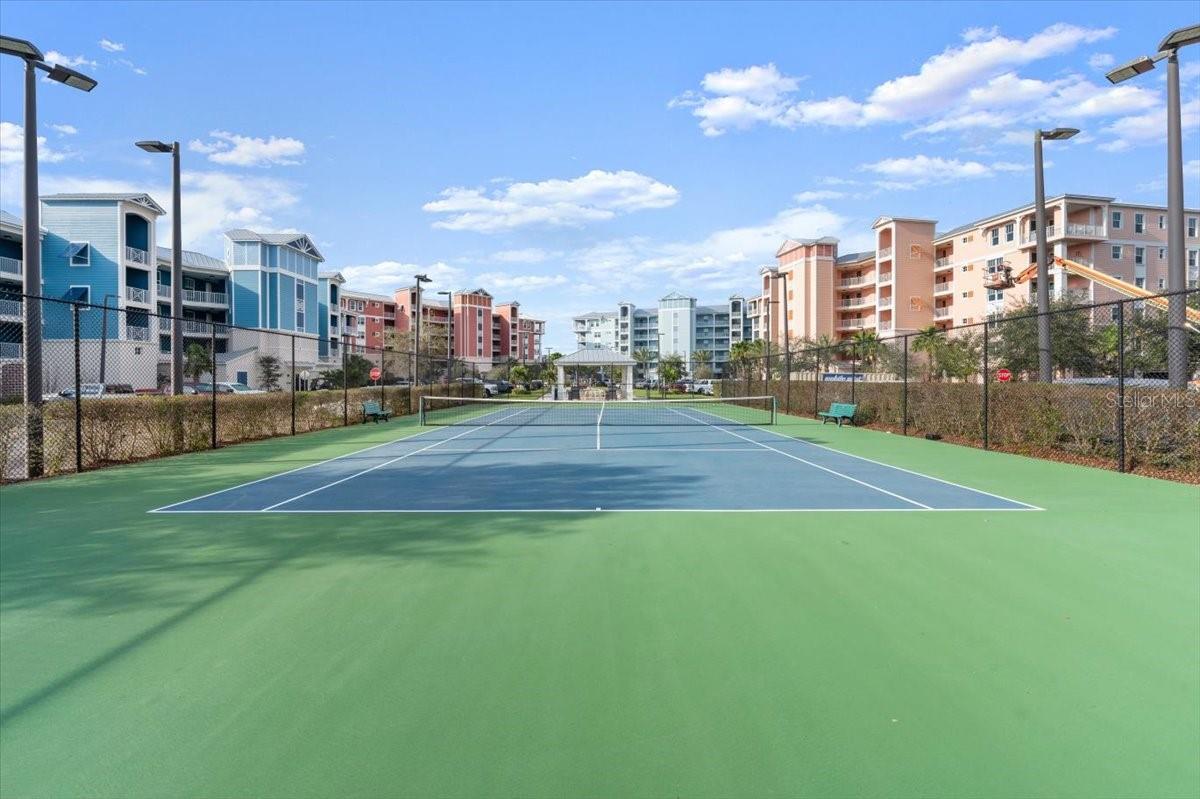 2 RIVERWALK DR #402