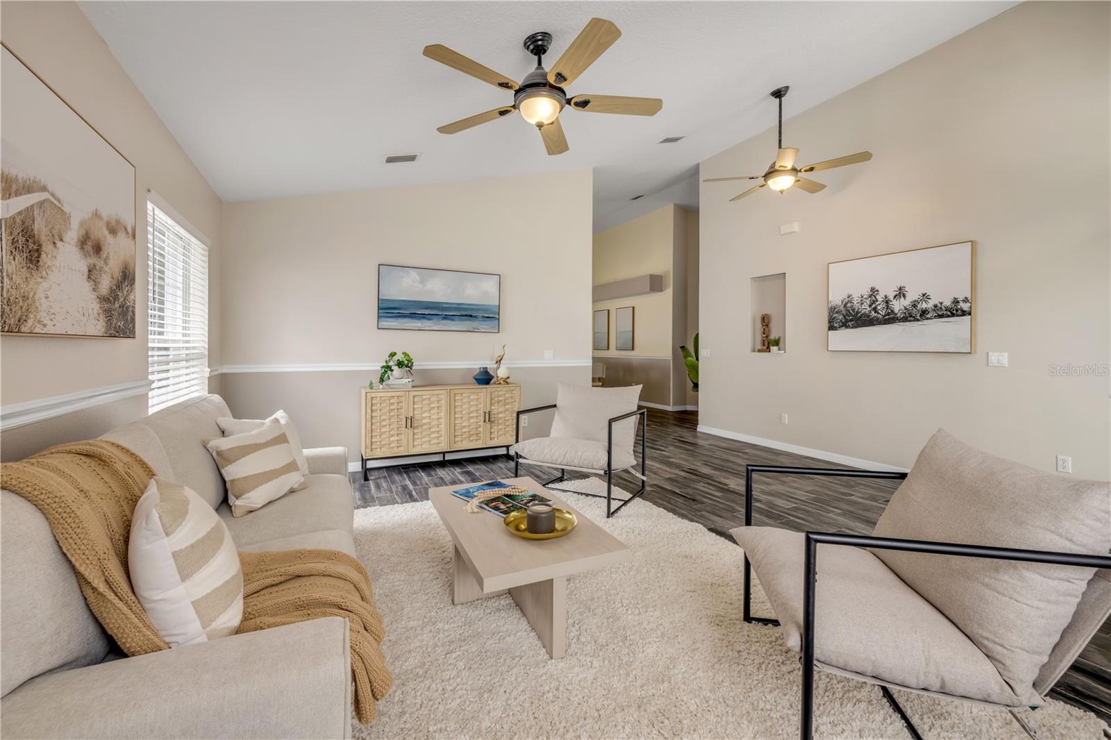 2243 DAVIS DR