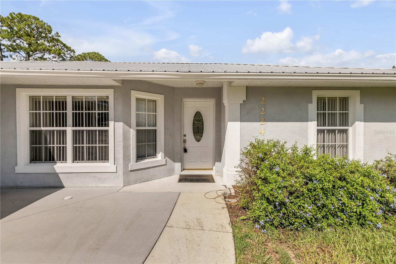 2224 INDIA PALM DR