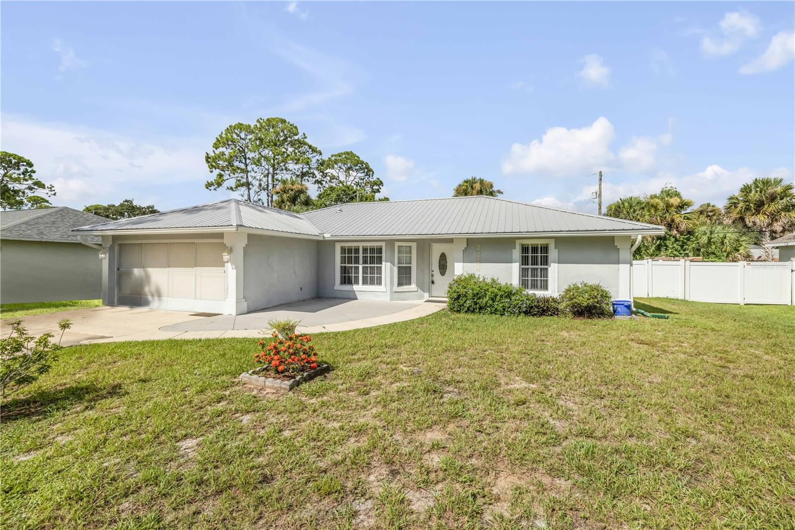 2224 INDIA PALM DR
