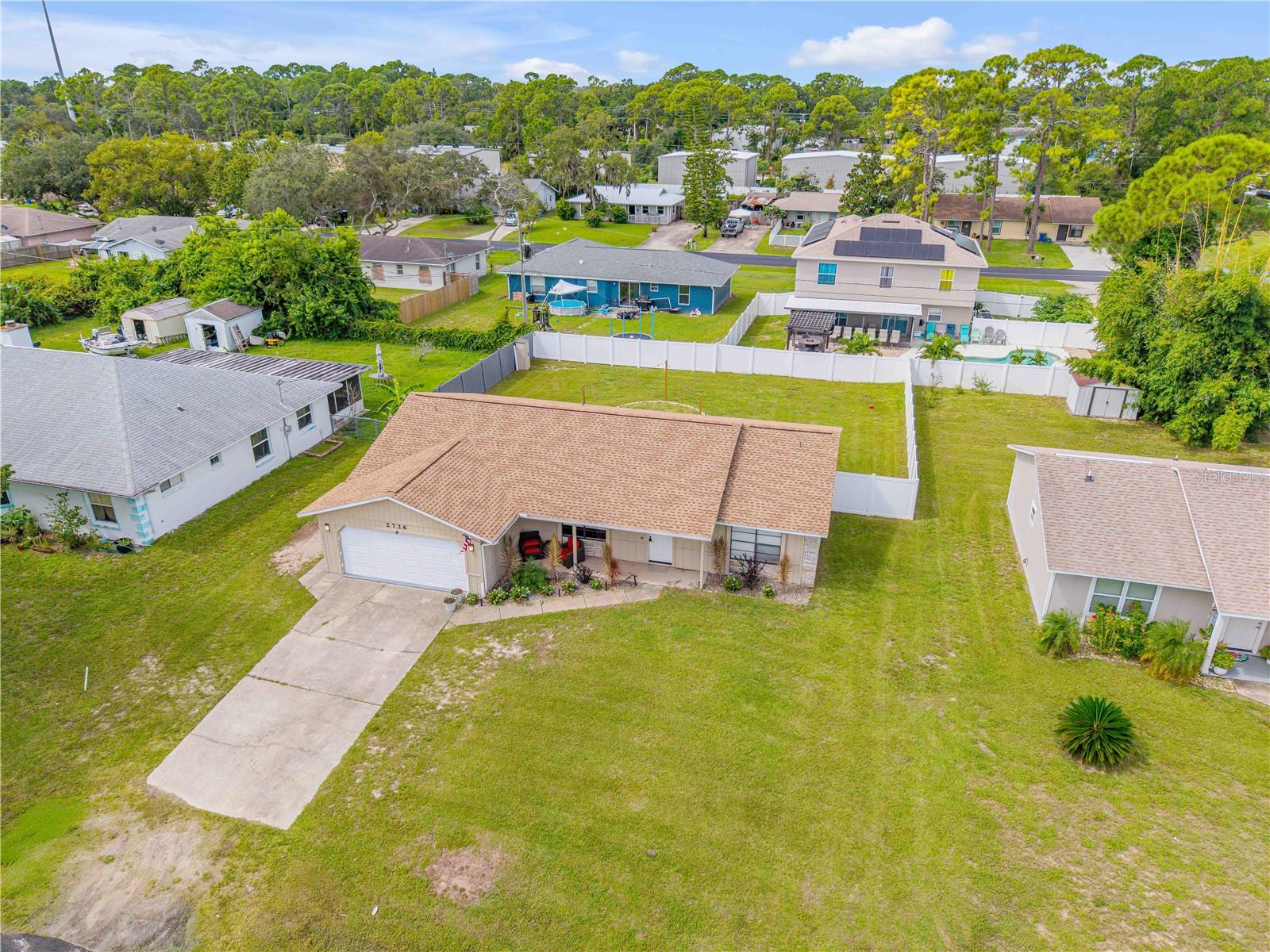 2726 EVERGREEN DR