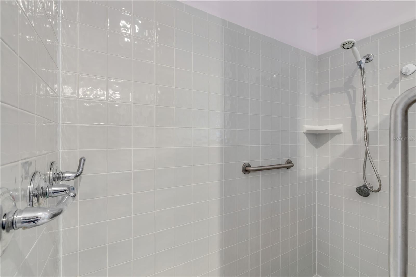 3033 TURNBULL BAY RD