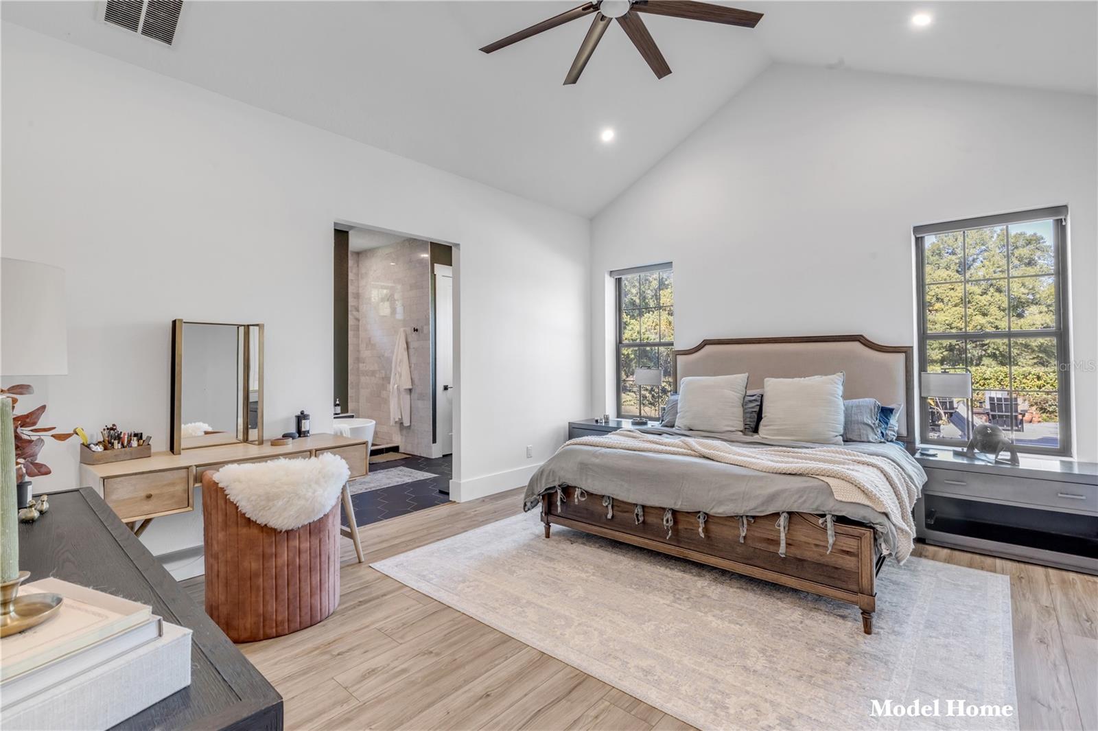 1624 GREENS DAIRY RD