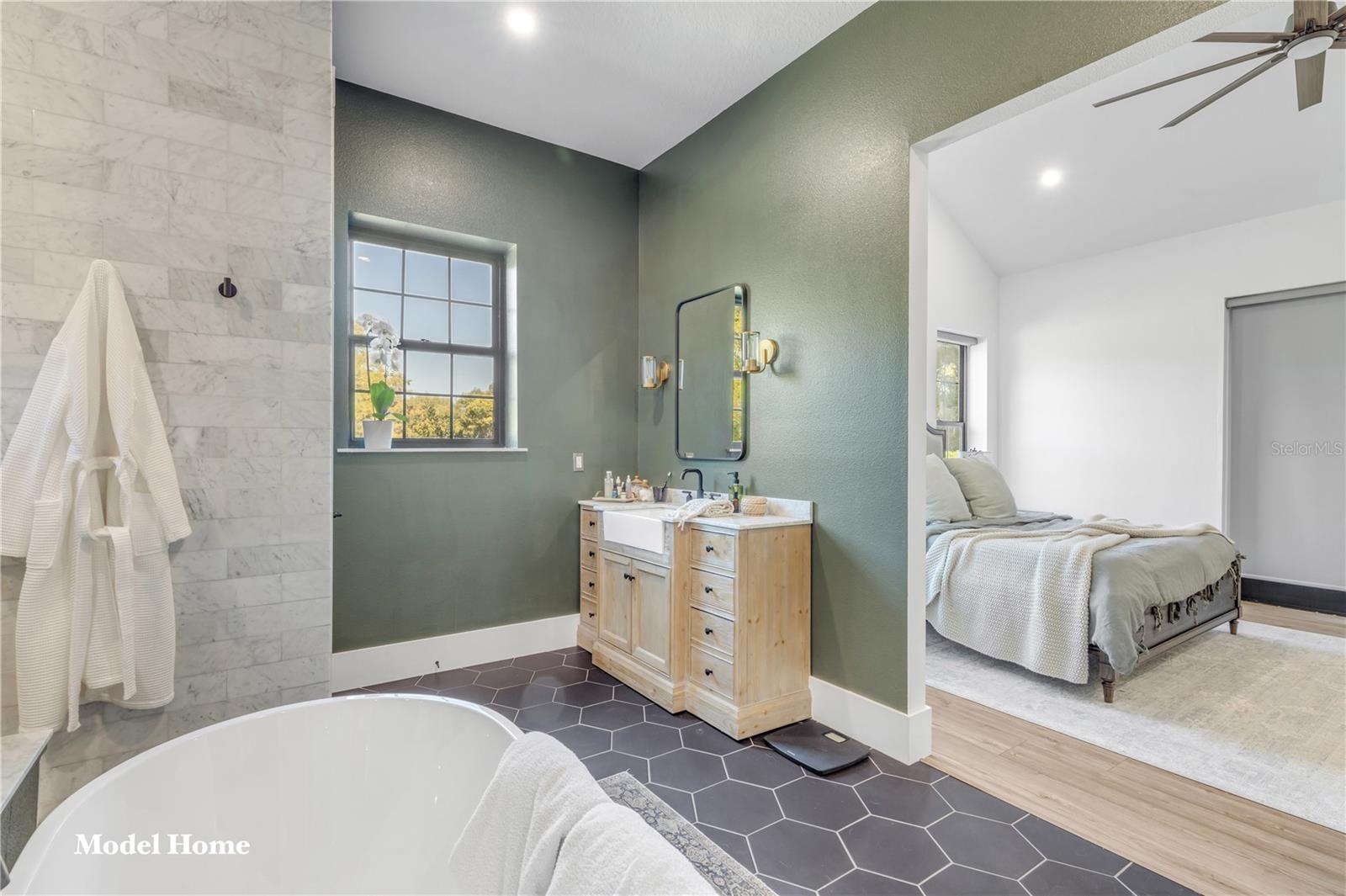 1624 GREENS DAIRY RD