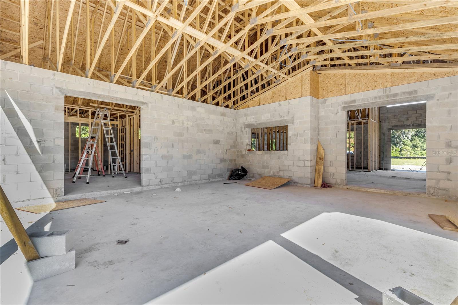 1624 GREENS DAIRY RD