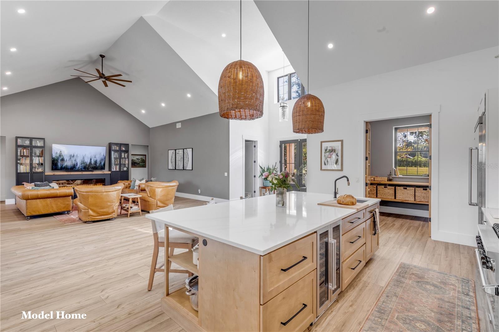 1624 GREENS DAIRY RD