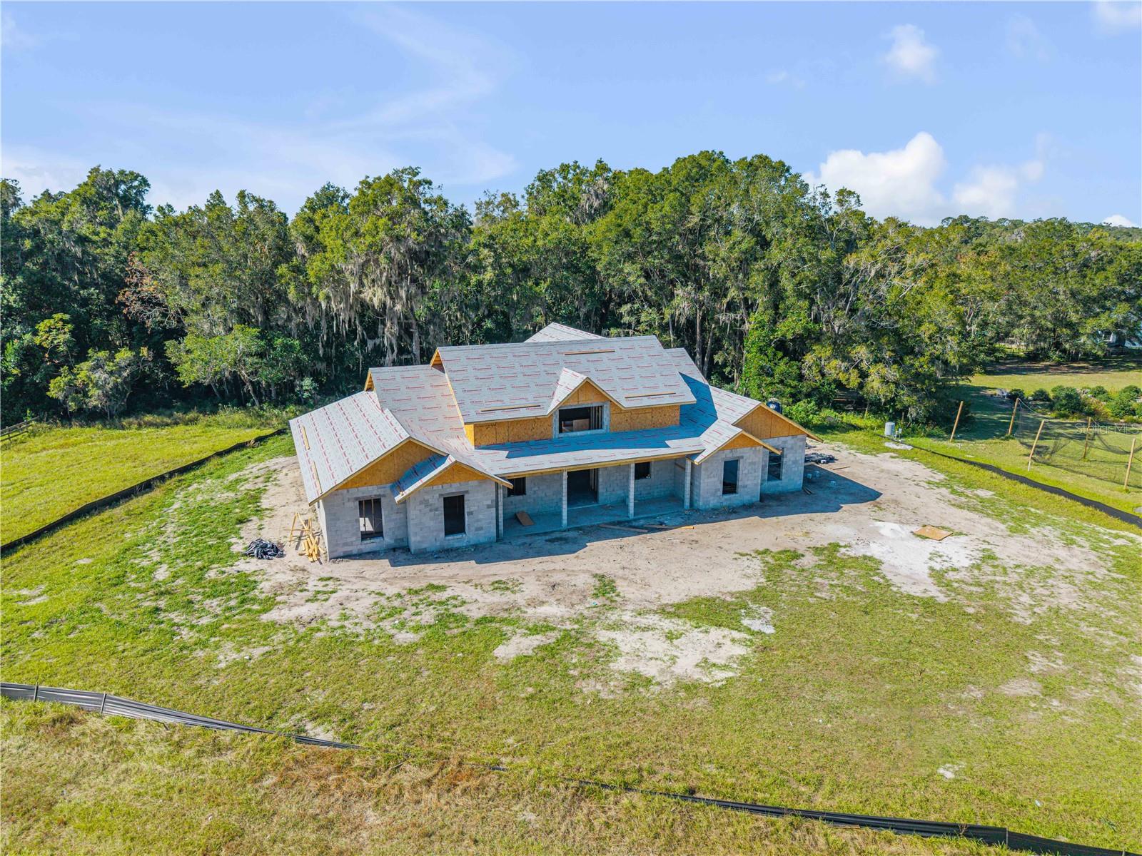 1624 GREENS DAIRY RD