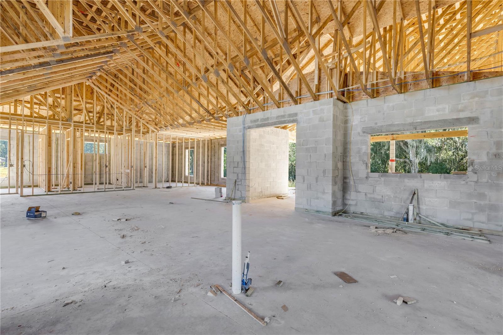 1624 GREENS DAIRY RD