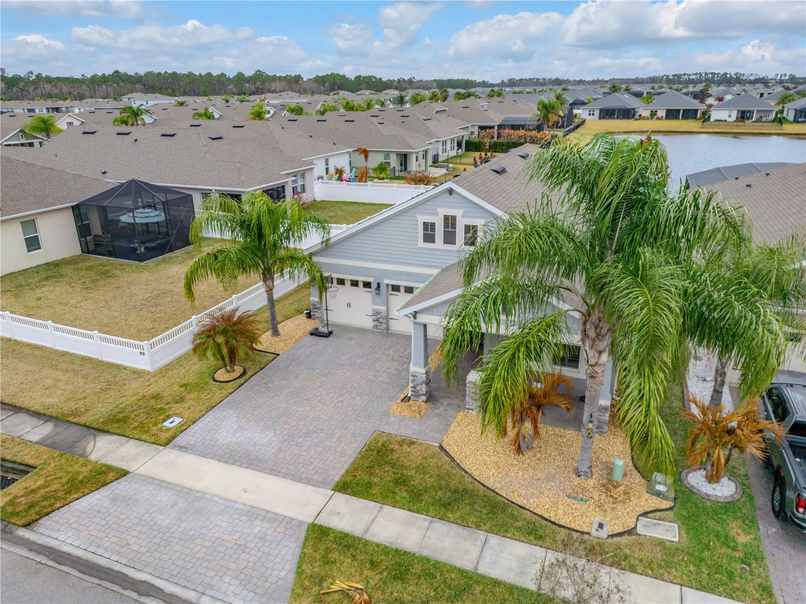 3004 BORASSUS DR