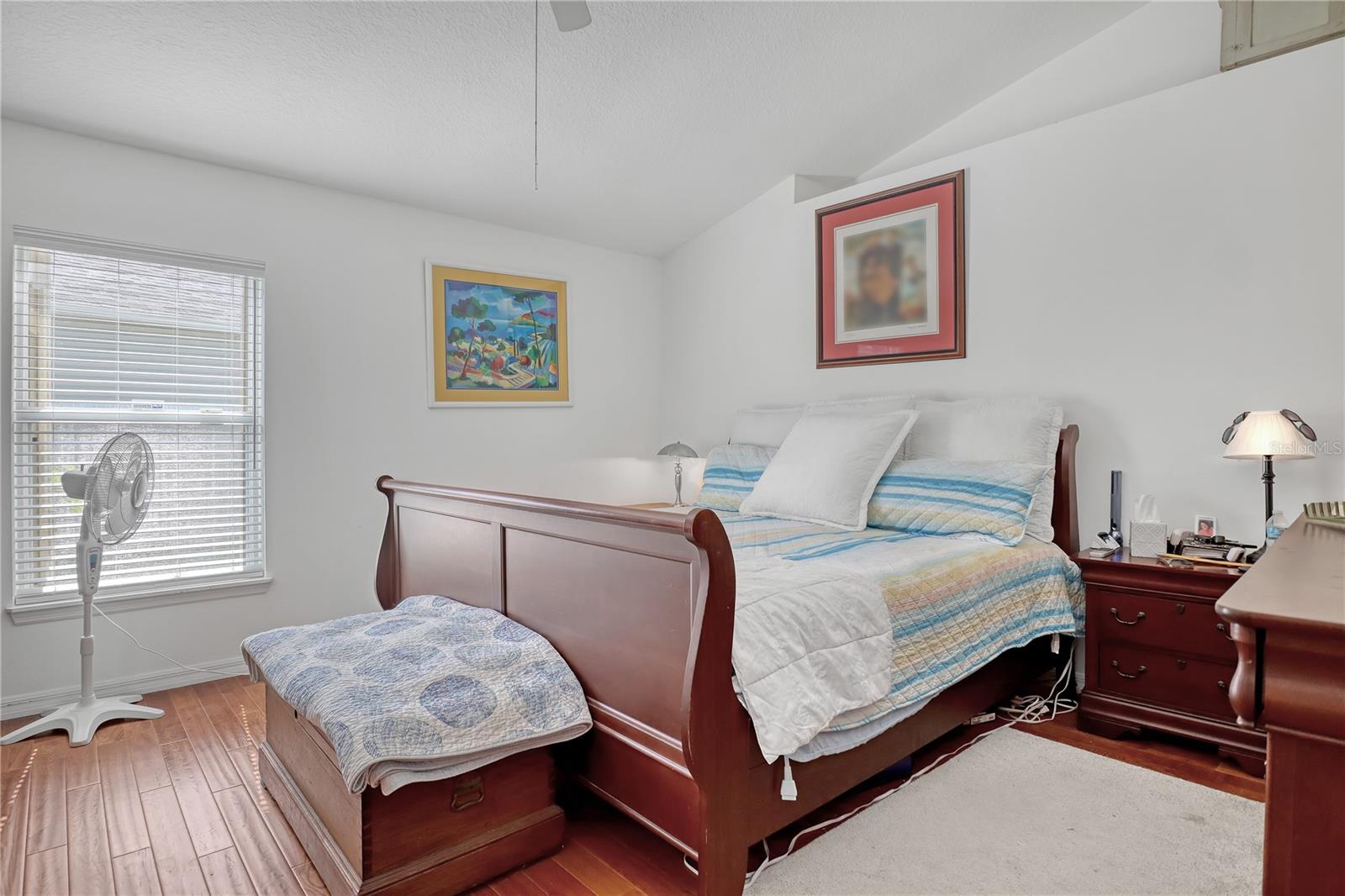 2210 SPRING CREEK CIR NE