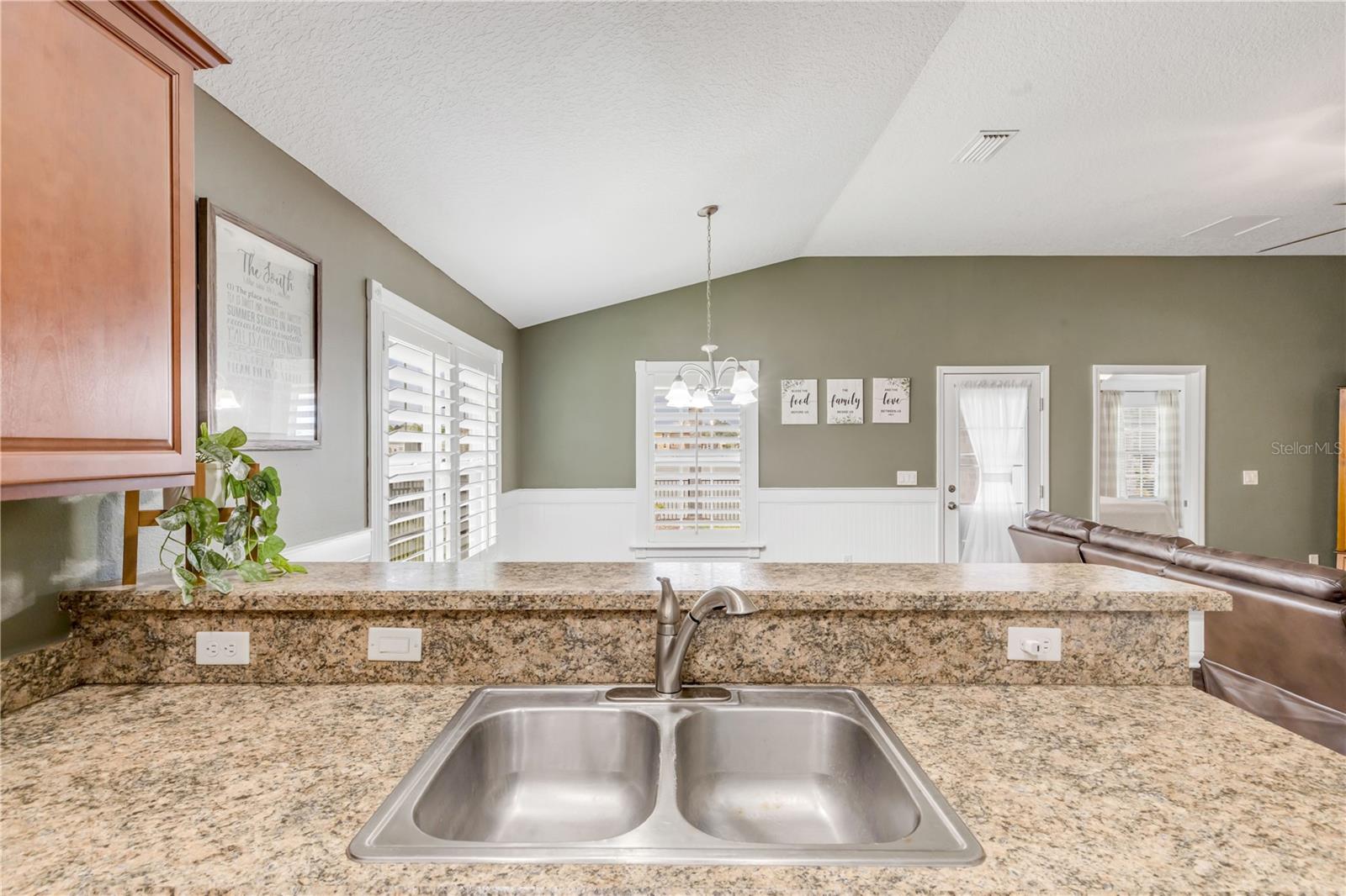 5410 CORDGRASS BEND LN