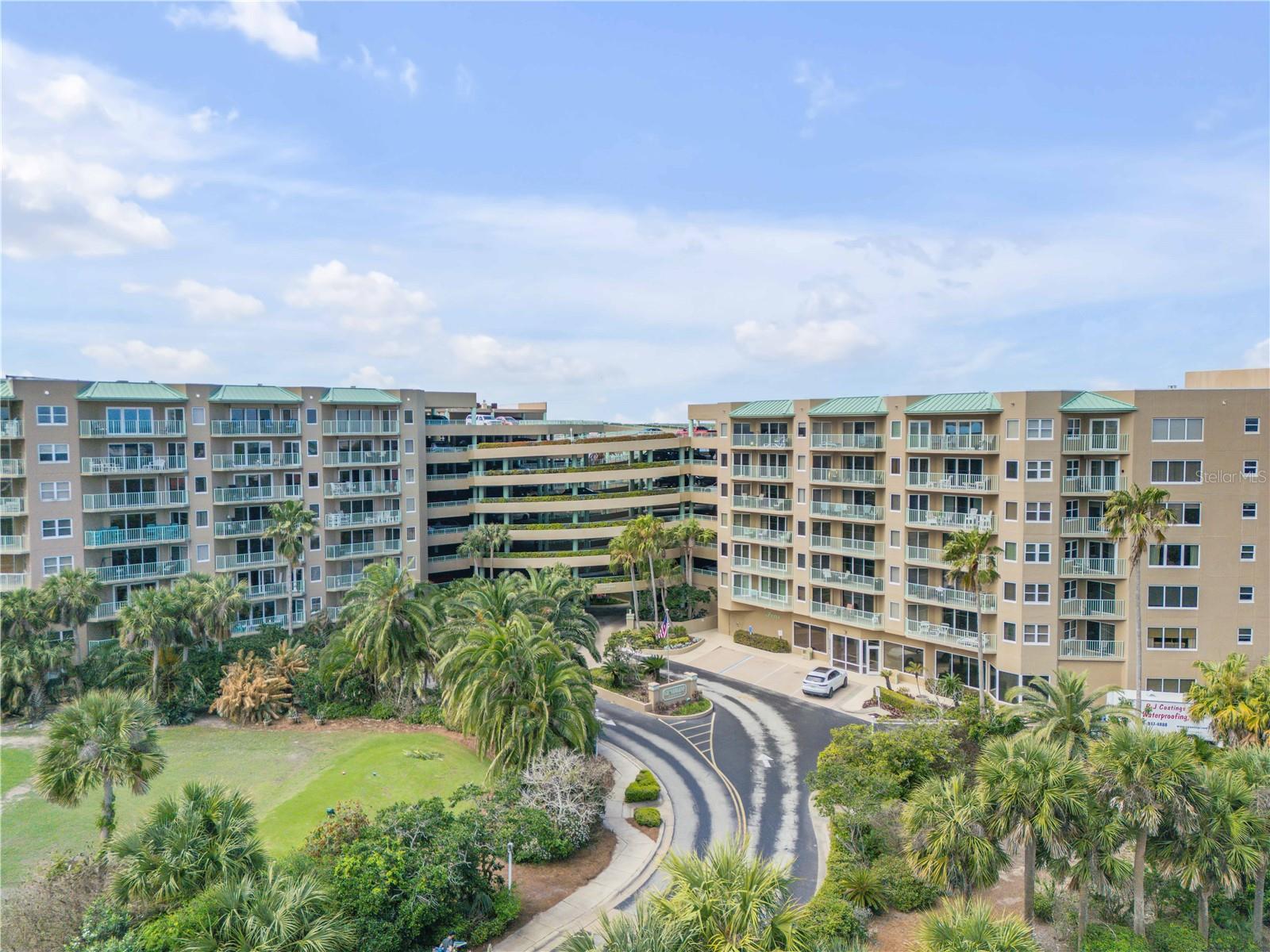 4 OCEANS WEST BLVD #402A