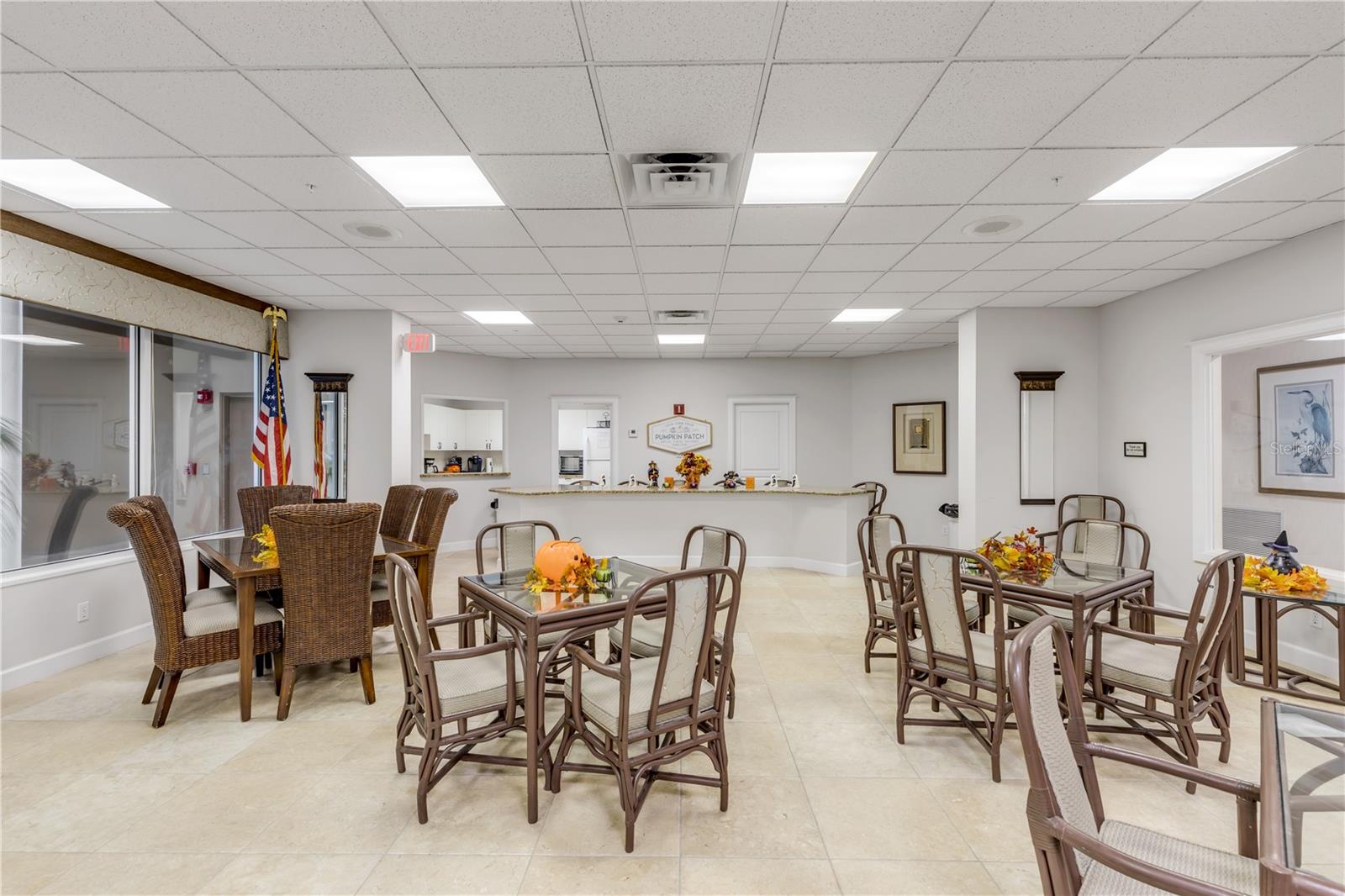 4 OCEANS WEST BLVD #402A